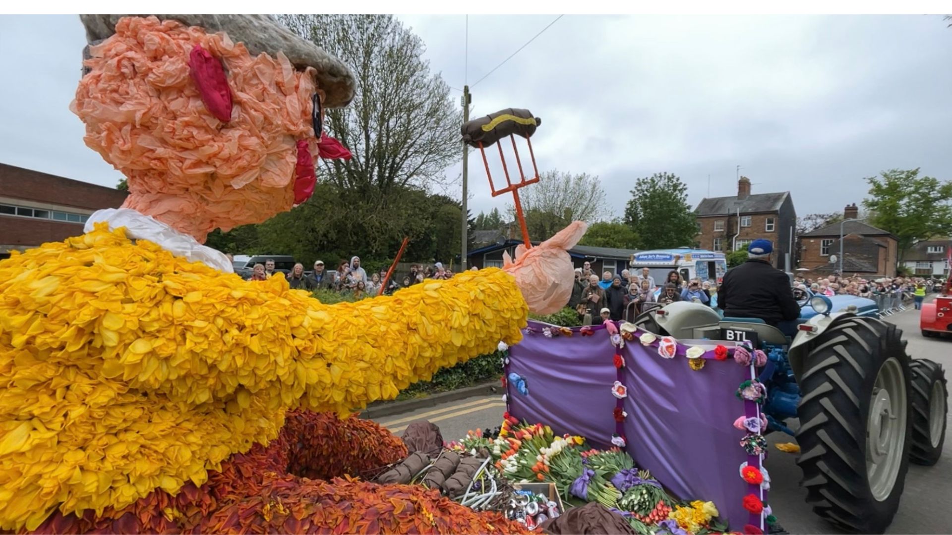 Spalding famous flower parade returns after 10 years ITV News Calendar