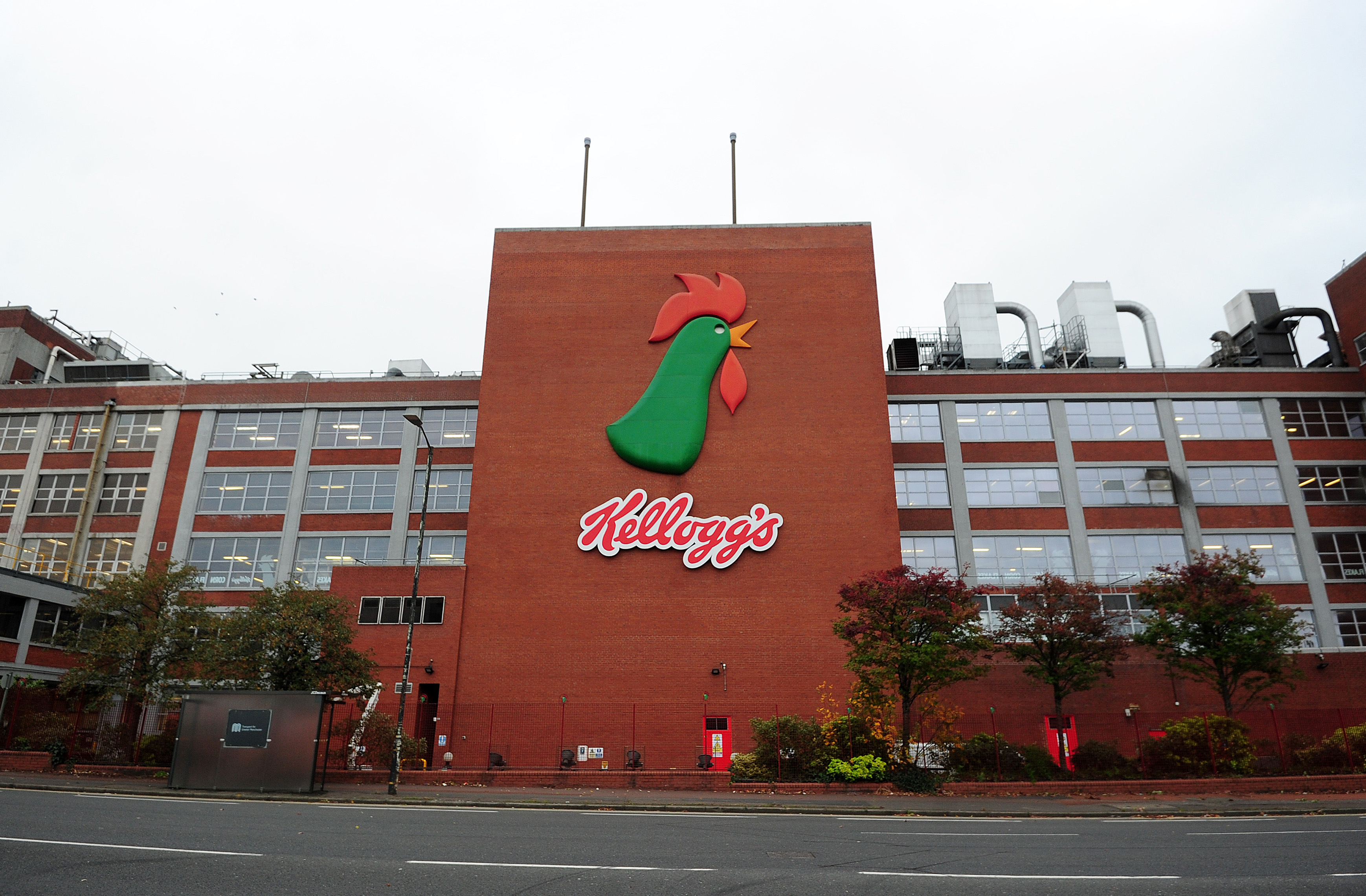 Kellogg's could close Trafford Park factory putting hundreds of jobs at risk ITV News Granada
