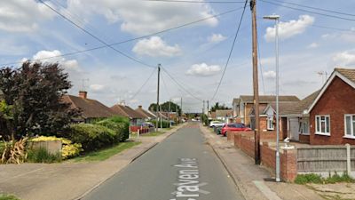 ANGLIA 121123 Craven Avenue Canvey Island