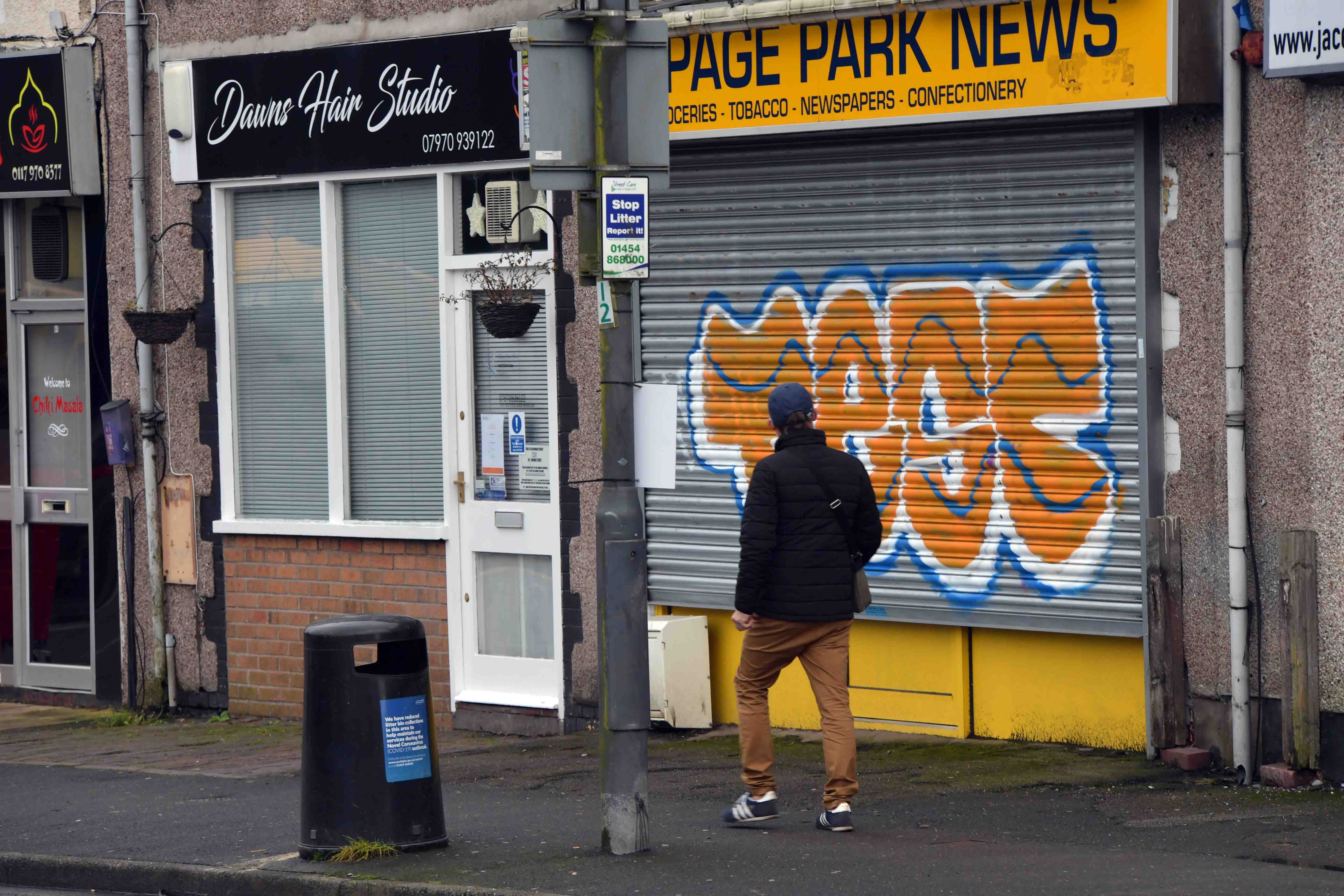 The Mysterious Graffiti Artist Test ging Walls All Over A Bristol Suburb Itv News West Country