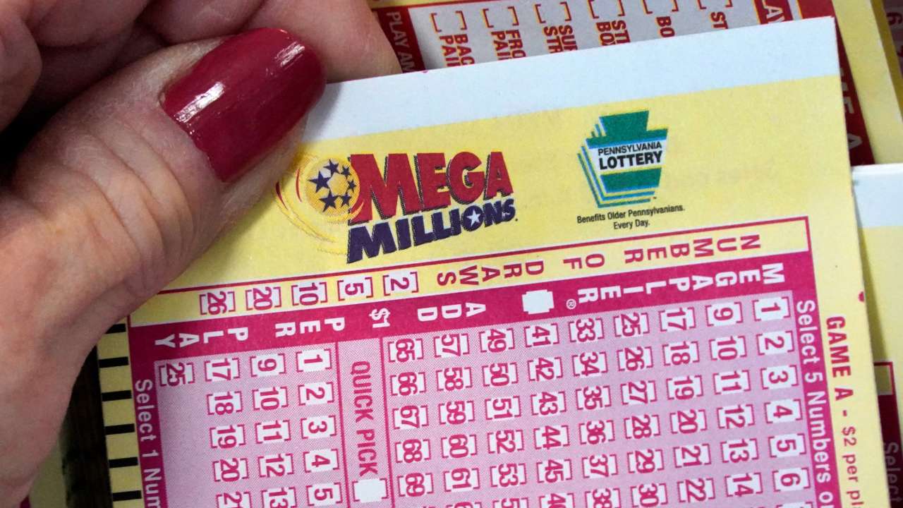 £1bn US lottery prize up for grabs after 30 straight draws without a winner