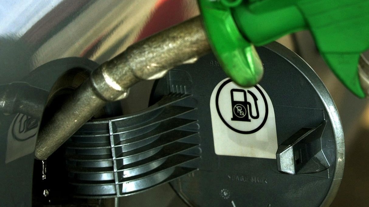 Jersey minister calls for switch away from fossil fuel vehicles as