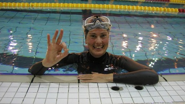 Record Breaking Rebecca Swims Underwater For Two And A Half Minutes