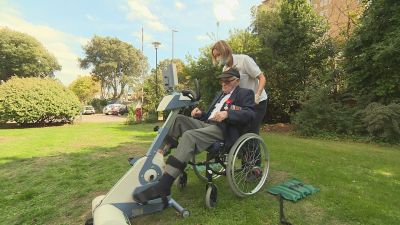 96-year-old D Day veteran Len Gibbon cycles 104 miles on a static bike