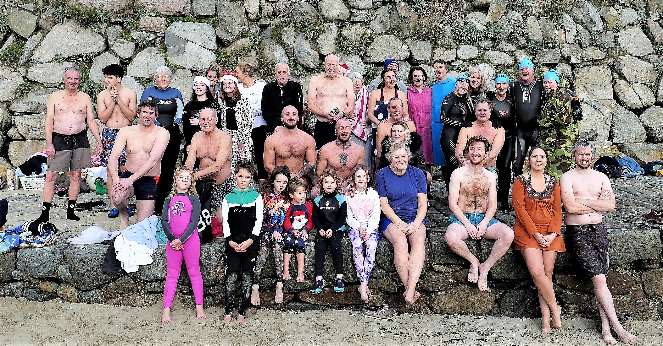 Islanders brave cold winds and water for New Year's Day dip in Alderney ...