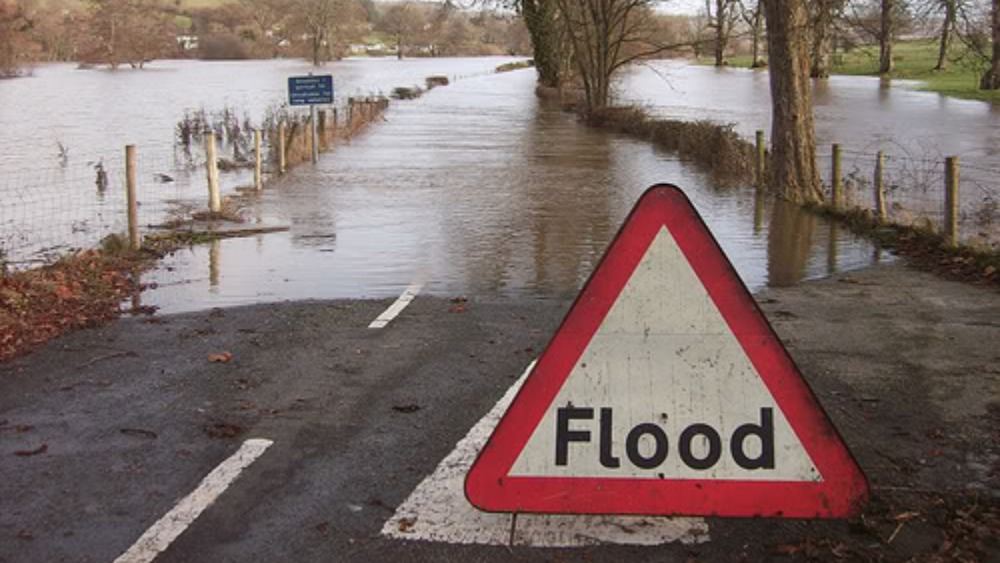 Flood alerts across region | ITV News Meridian