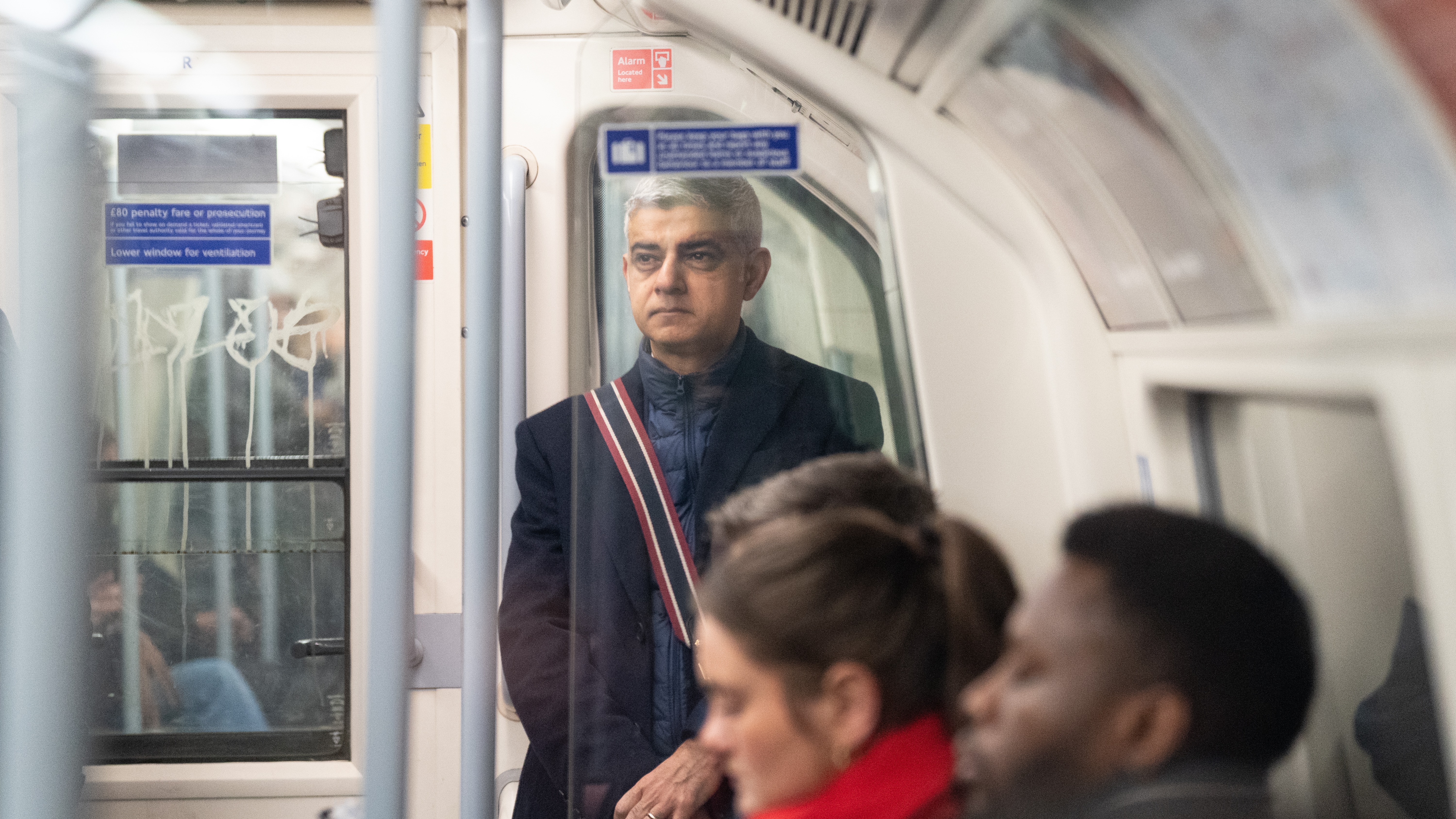 Transport for London network freezes fares until 2025 ITV News London