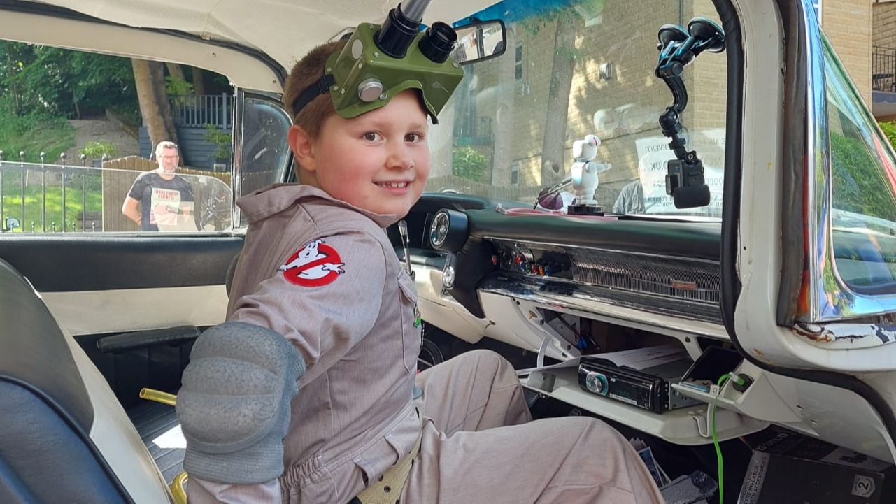 Ghostbusters superfan, 8, with heart condition, enjoys dream day out in  Leeds