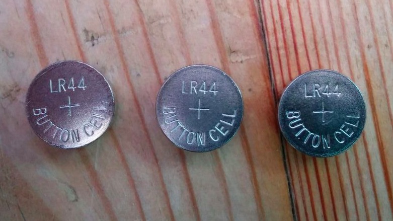 Parents warned over dangers of 'button batteries' after deaths ITV