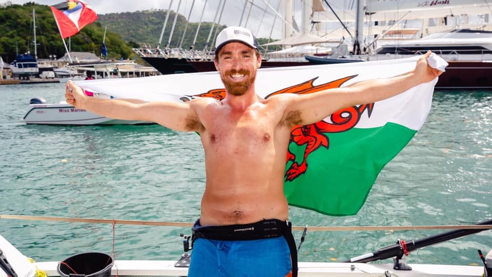 Welshman Gareth Reynolds completes 3 000 mile solo row across the