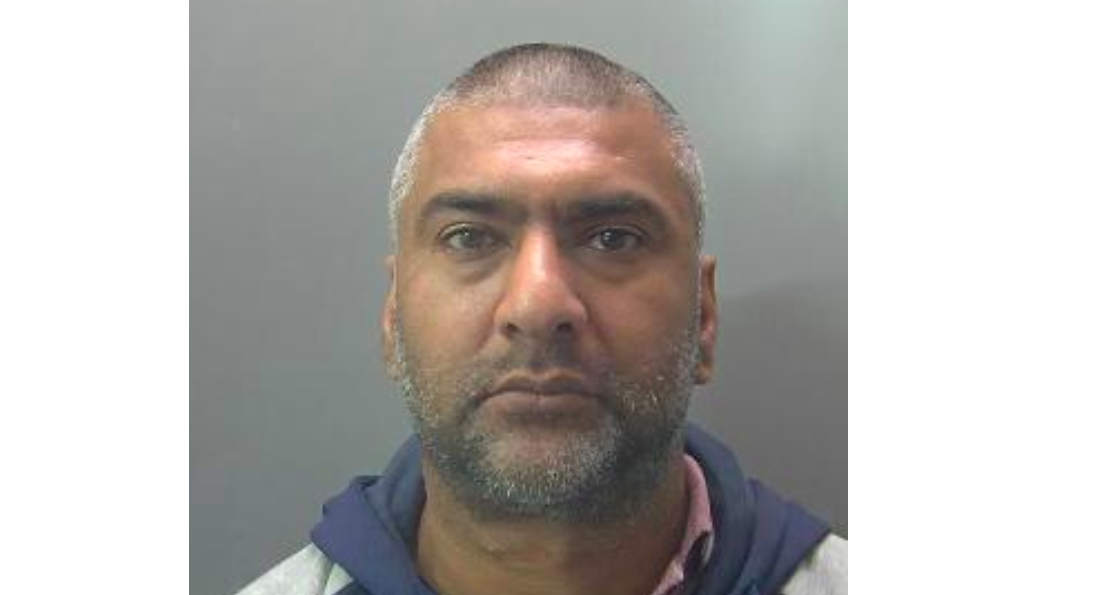 Jail for stalker who broke ex-girlfriend's nose and sent her death threats on Snapchat - Vimarsana News