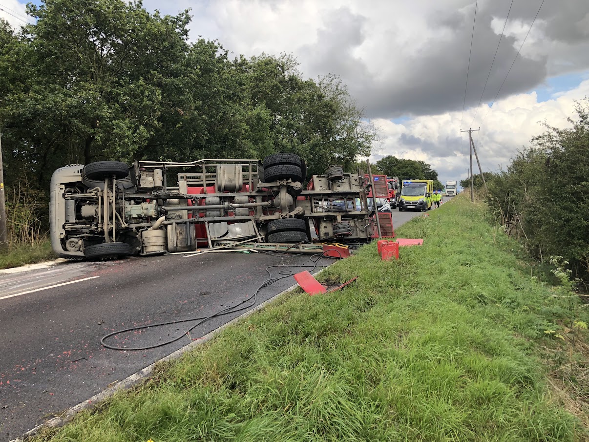 A505 closed after tanker overturns in crash near Cambridgeshire