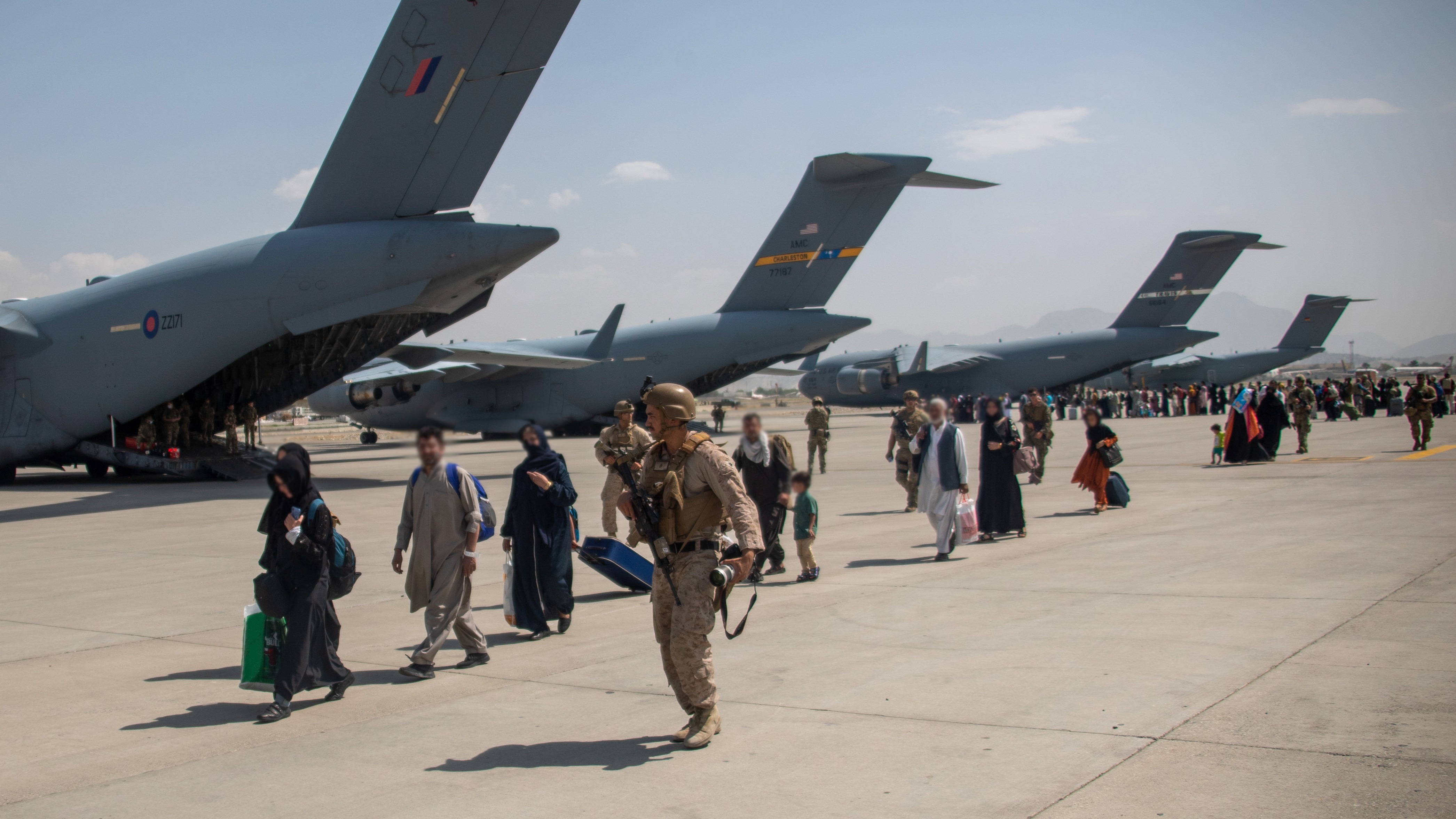 O3vedqzivck84m [ 366 x 650 Pixel ]