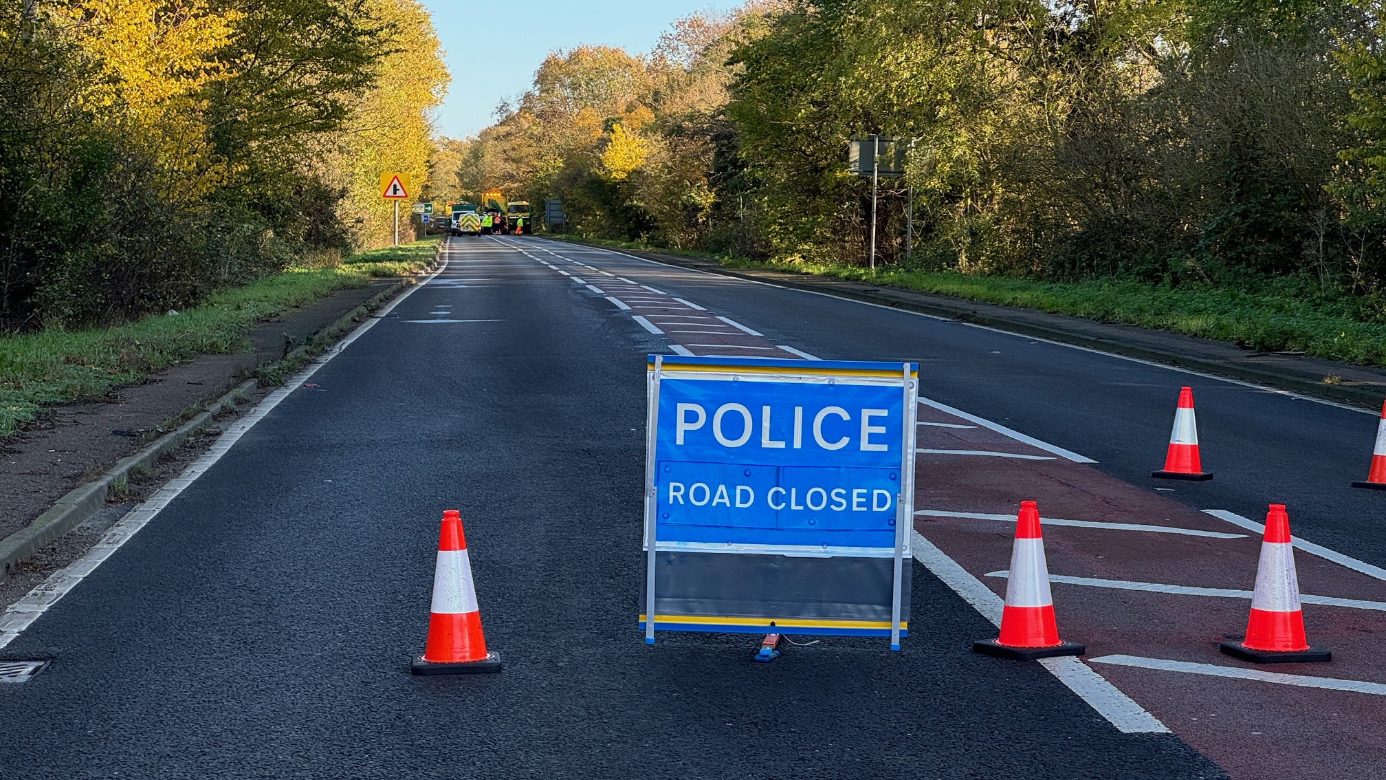 Cambridgeshire Bedfordshire A428 closed for hours after man killed