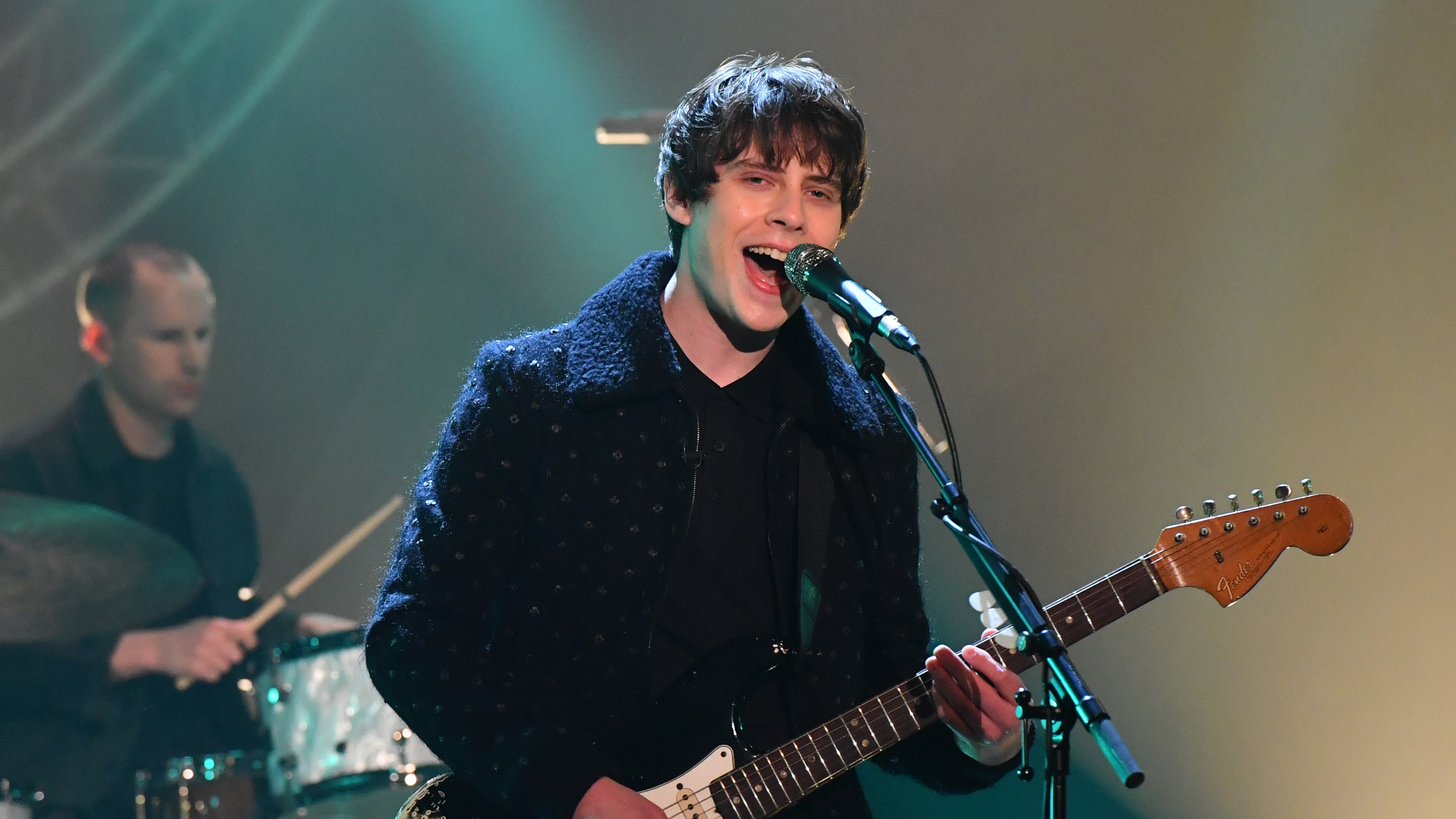 Nottingham's Jake Bugg for gig and shows us around town | ITV News Central