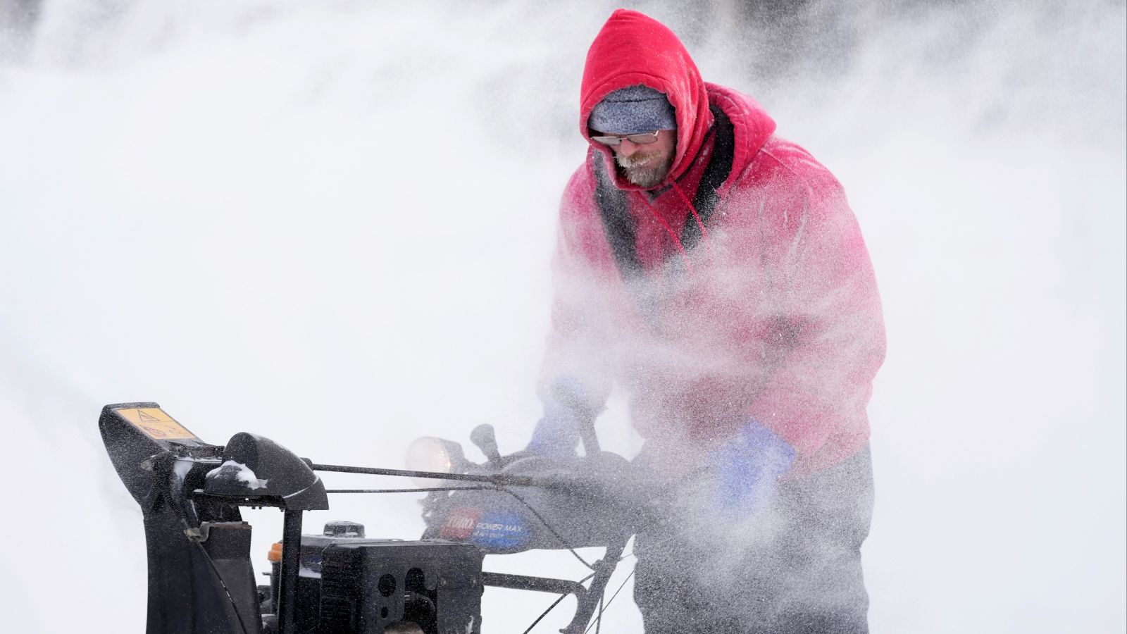 Massive bomb cyclone, wind chills threaten Saturday NFL games