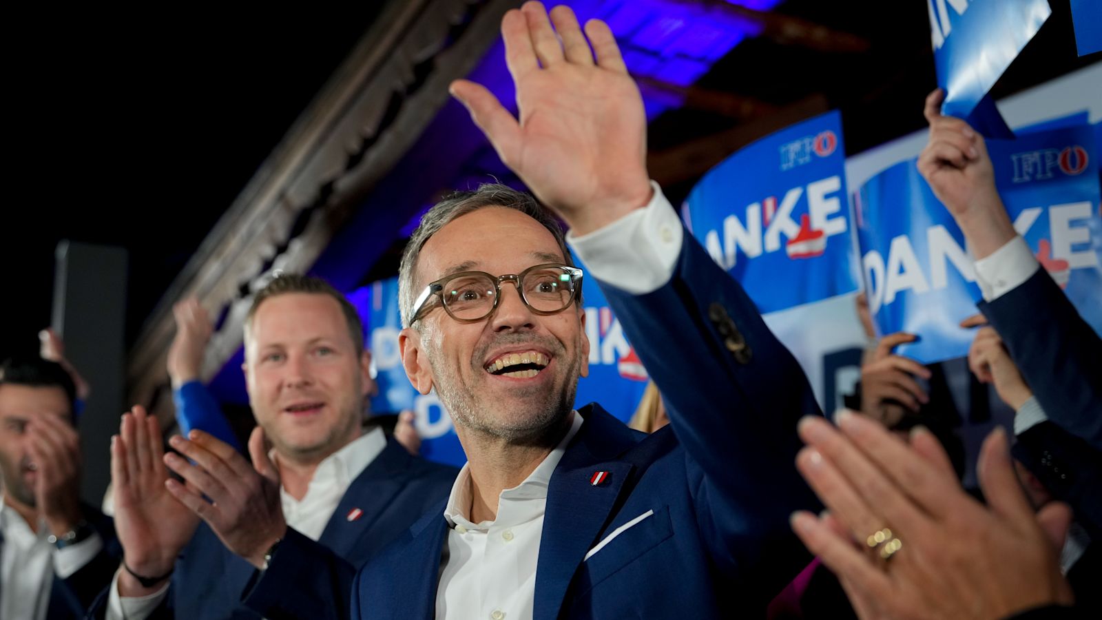 Österreichs rechtsextreme Partei gewinnt erste Nationalratswahlen seit dem ...
