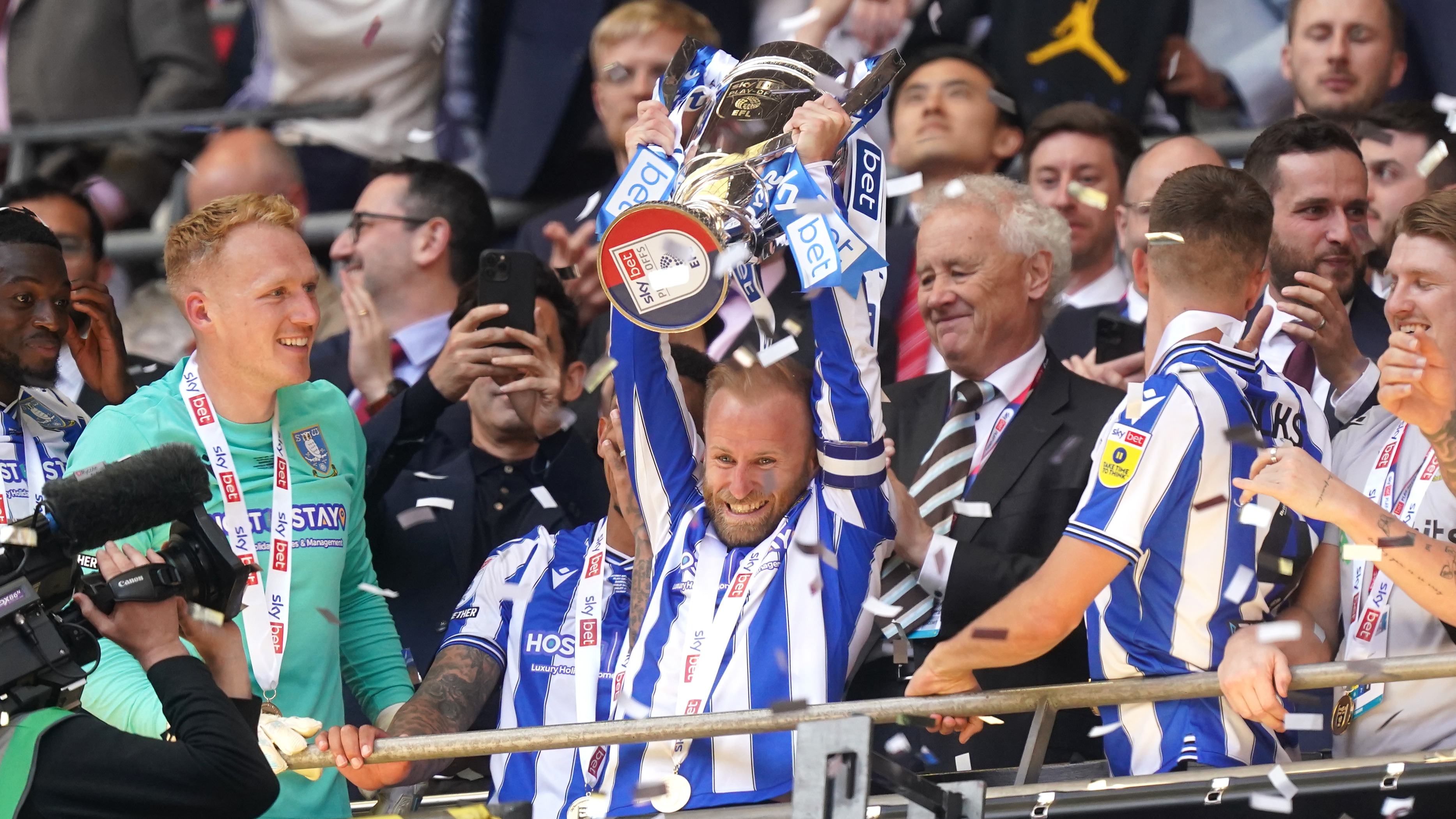 What the Heck is Going on With Sheffield Wednesday?