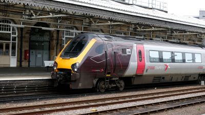 Cross Country train at Sheffield station 