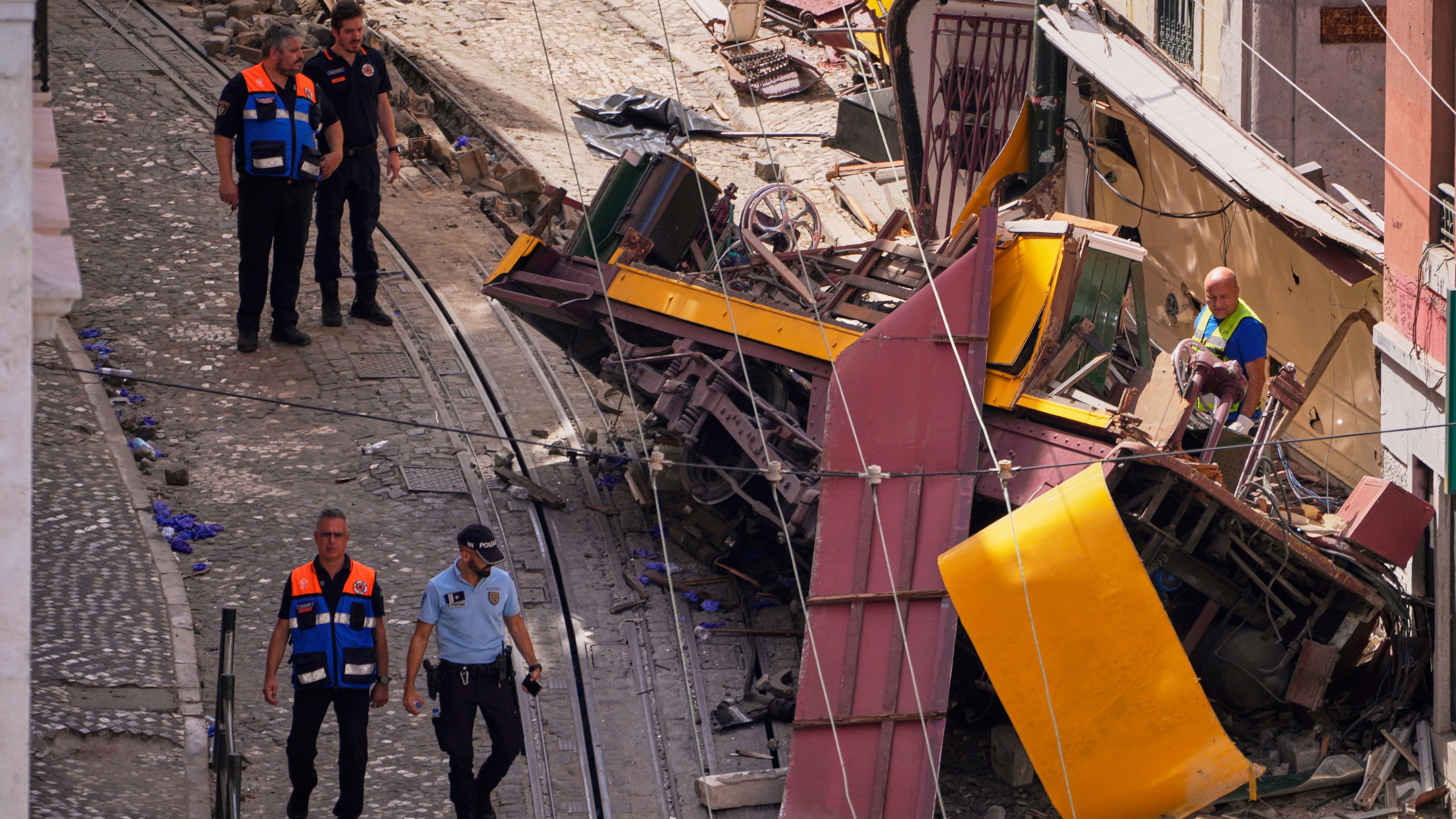 Lisbon mayor says 'city needs answers' after 16 people killed in funicular crash
