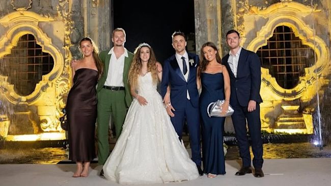 Diogo will be with you': Jota's widow urges Andy Robertson to chase World Cup dream | ITV News