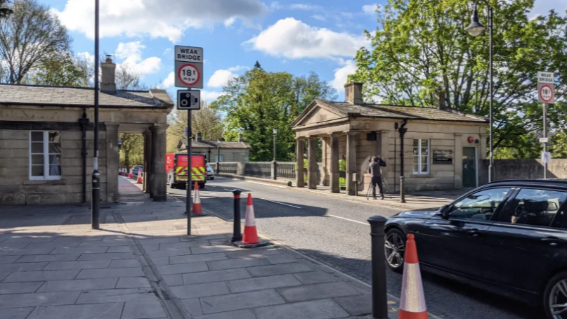 Reopening of Bath s Cleveland Bridge delayed by extra safety