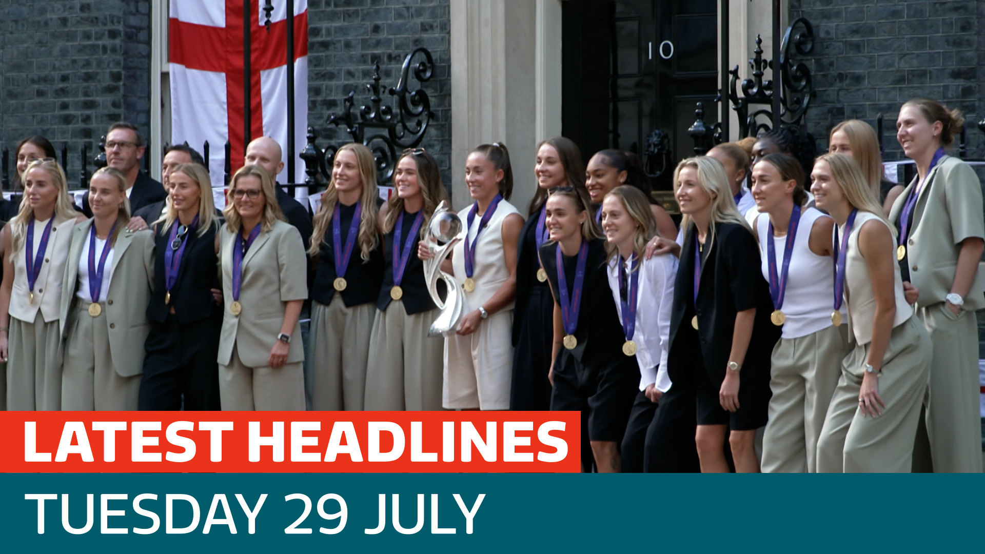 The latest headlines - as England's Lionesses prepare for Buckingham Palace celebration - Latest From ITV News