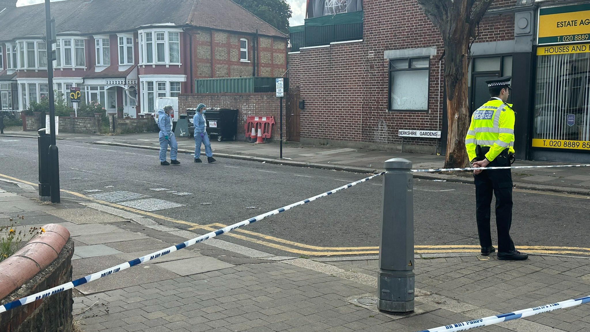 Man Stabbed To Death 'after Fight Breaks Out In North London' | ITV ...