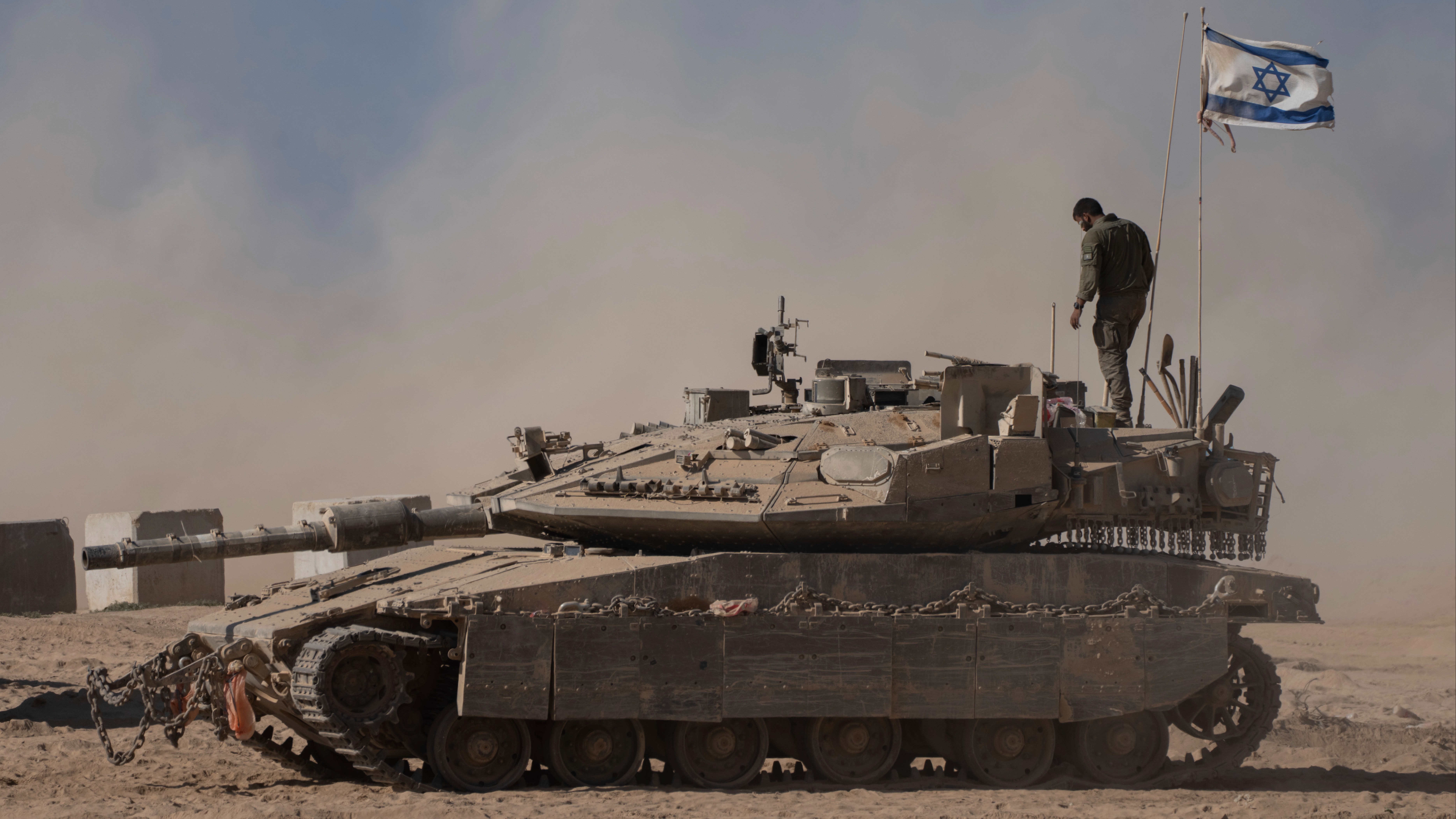 Harrowing scenes from Gaza airstrike, as IDF prepares to widen offensive