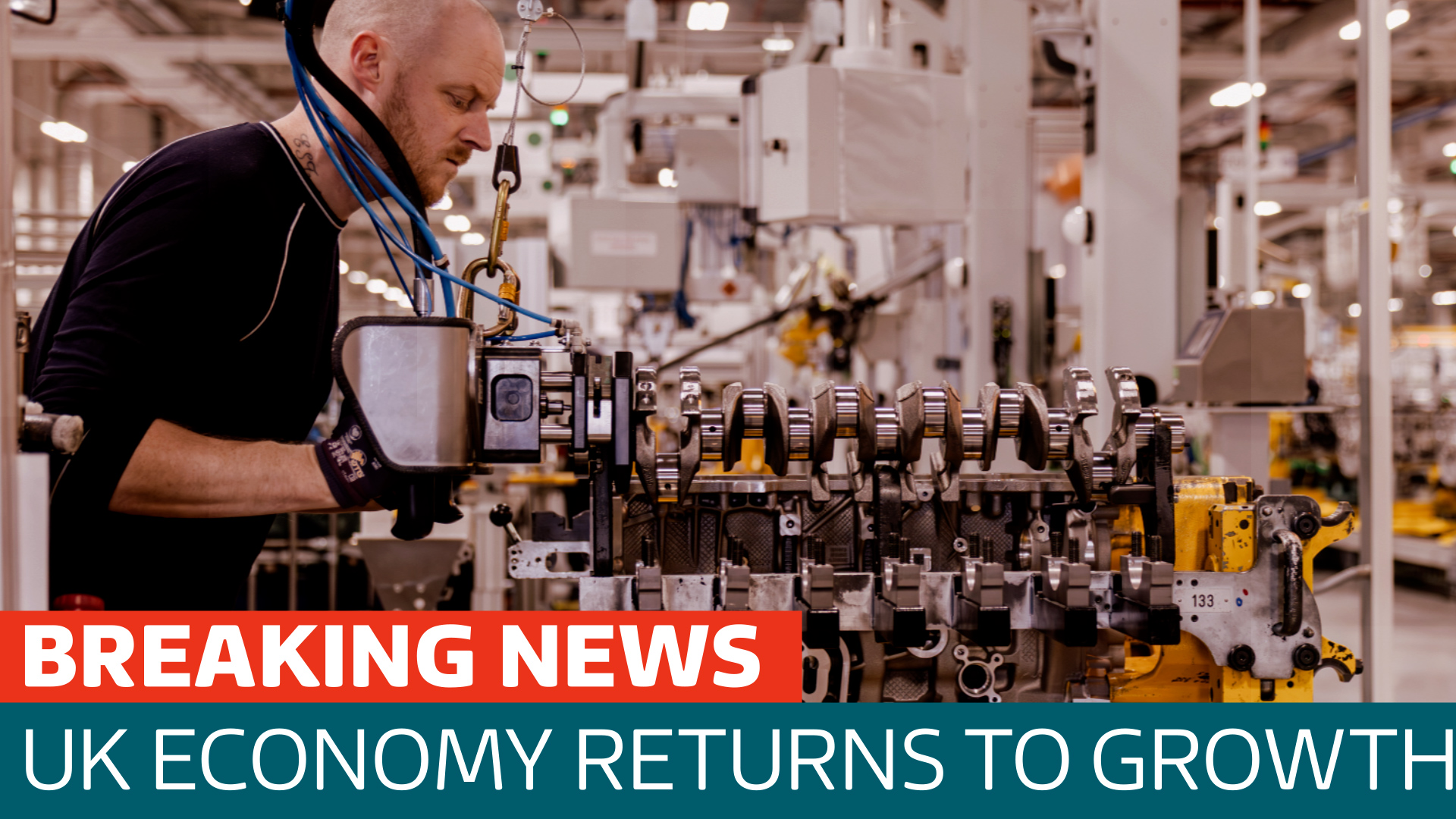 UK economy returns to growth - Latest From ITV News