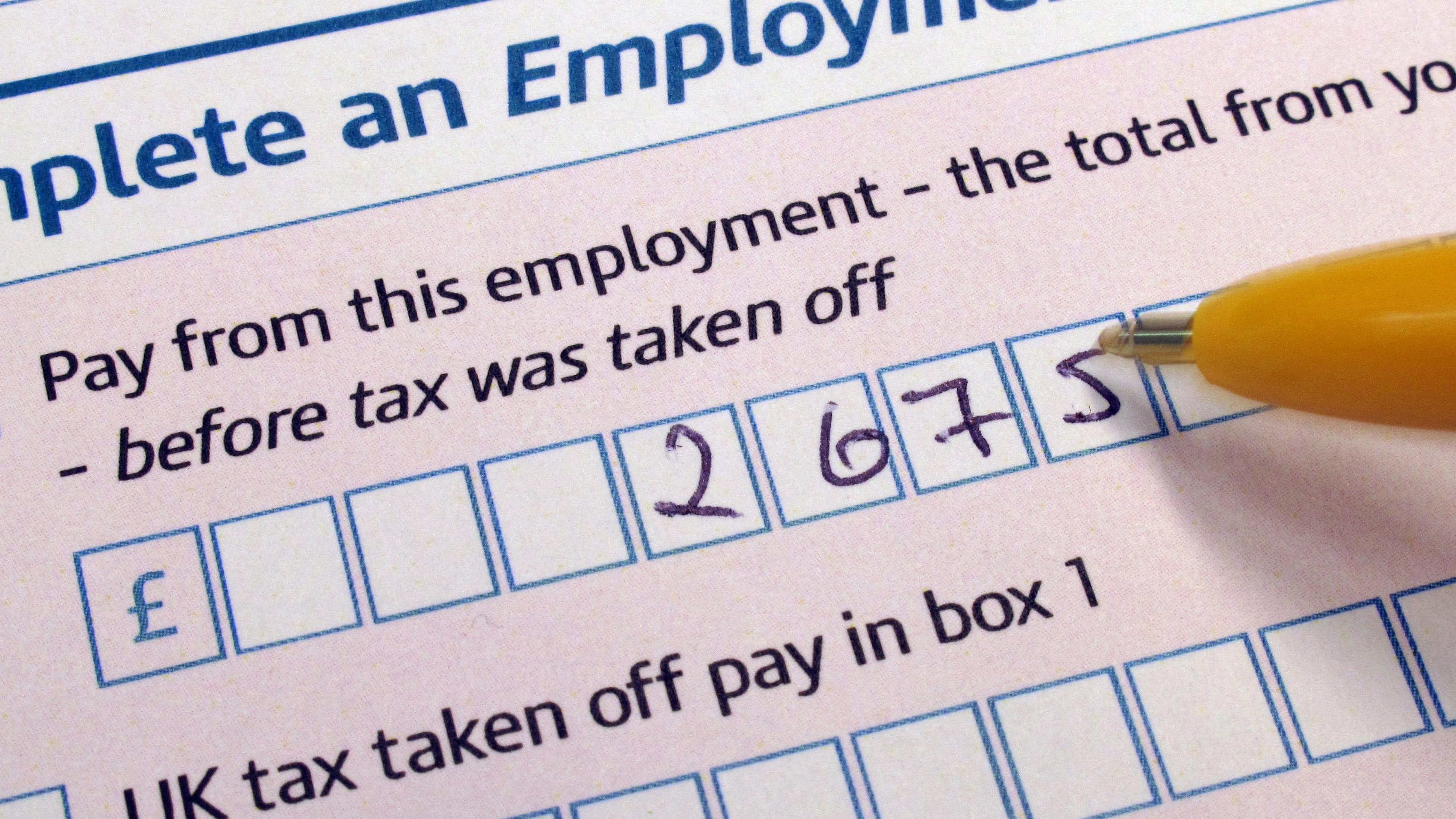 HMRC Fined More Than 180,000 Low Earners For Late Tax Return Over Money ...