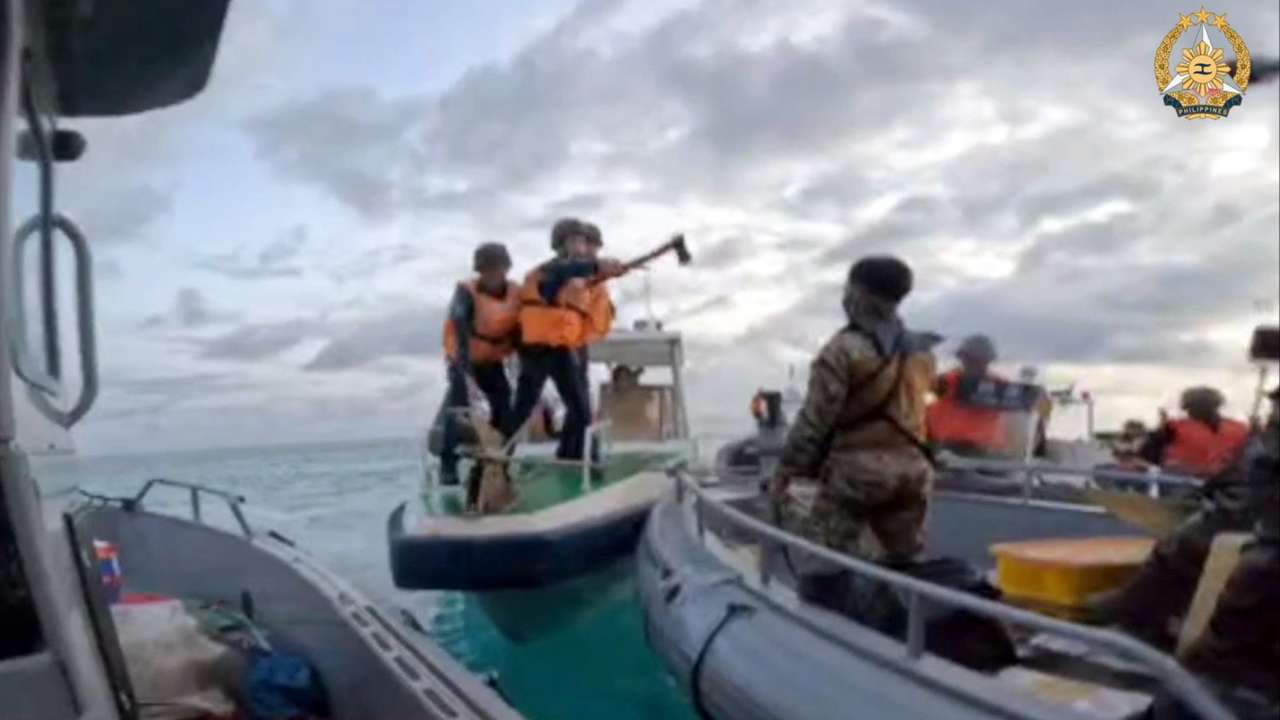 Filipino soldiers fight back with 'bare hands' after Chinese navy storm boats