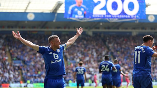 Jamie Varsy scores his 200th goal for Leicester City