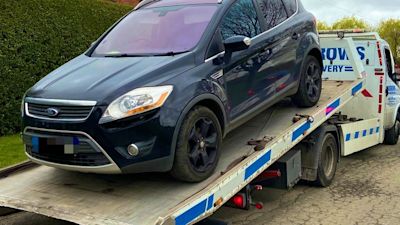 Derbyshire police have arrested seven people - and seized what is thought to be thousands of pounds' worth of drugs and more than £10,000 in cash - after a suspect's pants started ringing.