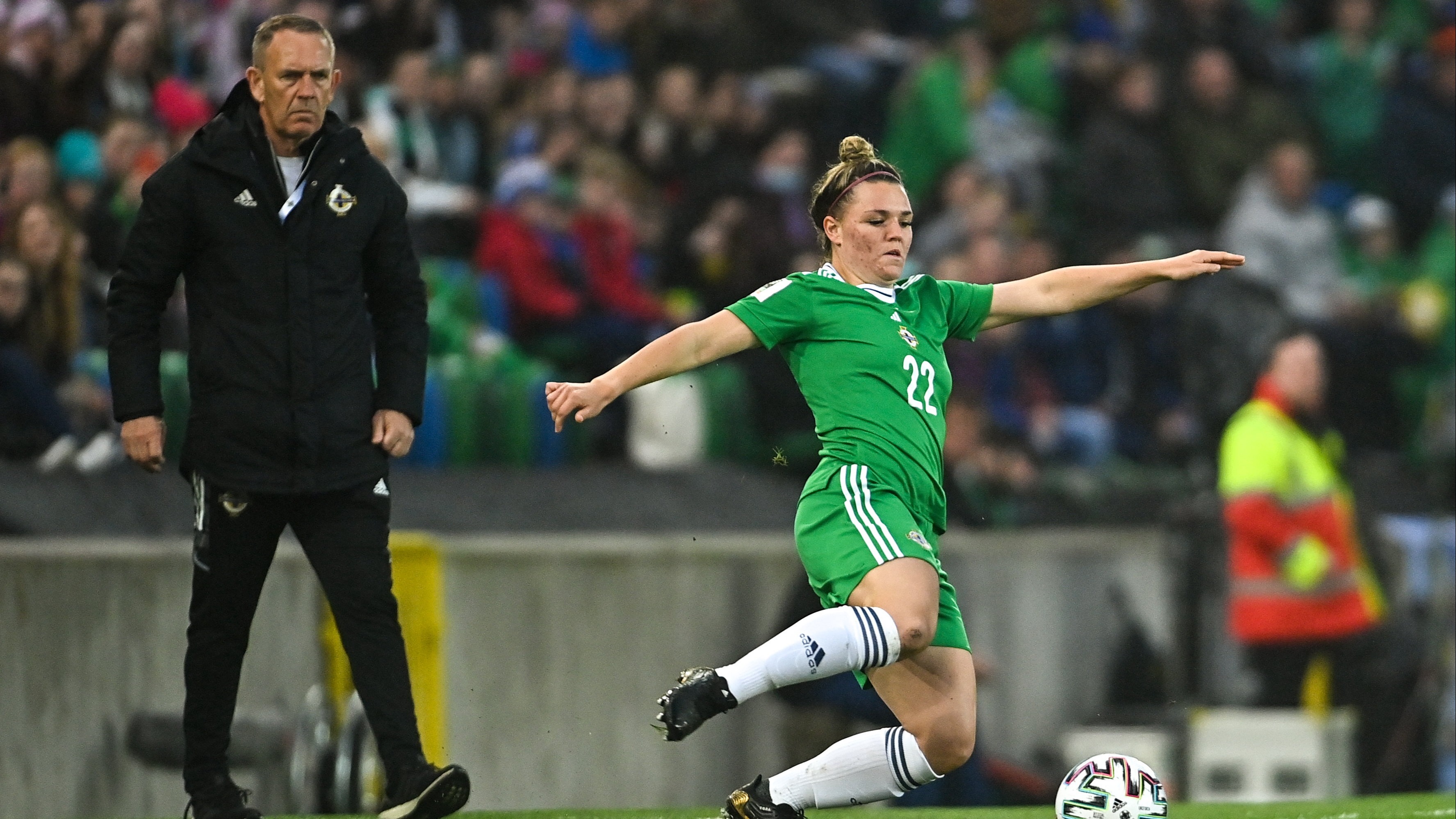 Northern Ireland boss Kenny Shiels apologises after claiming ...