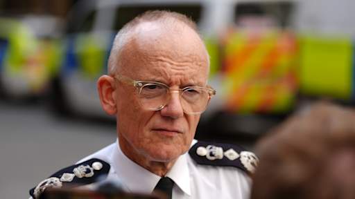 Police pledge 100 extra officers to tackle antisemitism in London