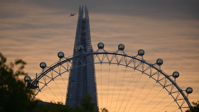 London jumps into top 10 in global ‘most expensive cities’ list