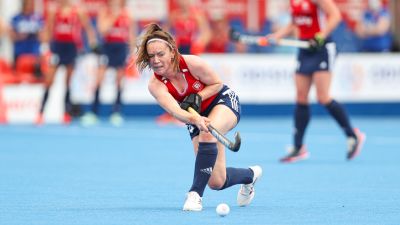 Laura Unsworth to carry the flag for Team England at the closing ceremony of the Commonwealth Games later.