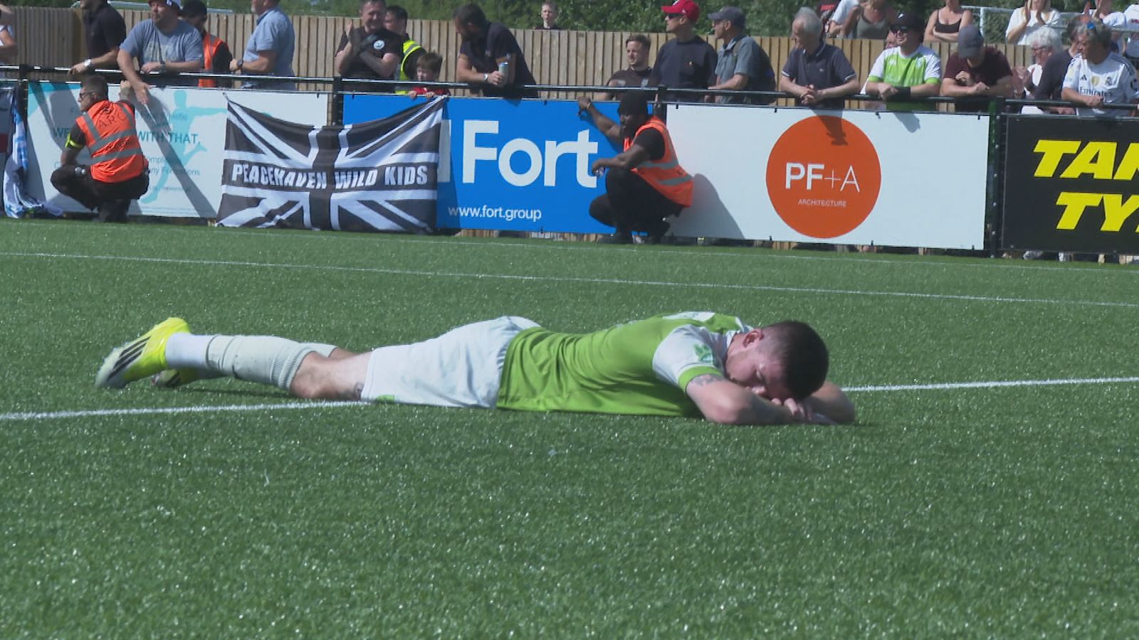 Guernsey FC miss out on promotion after play-off final defeat | ITV ...