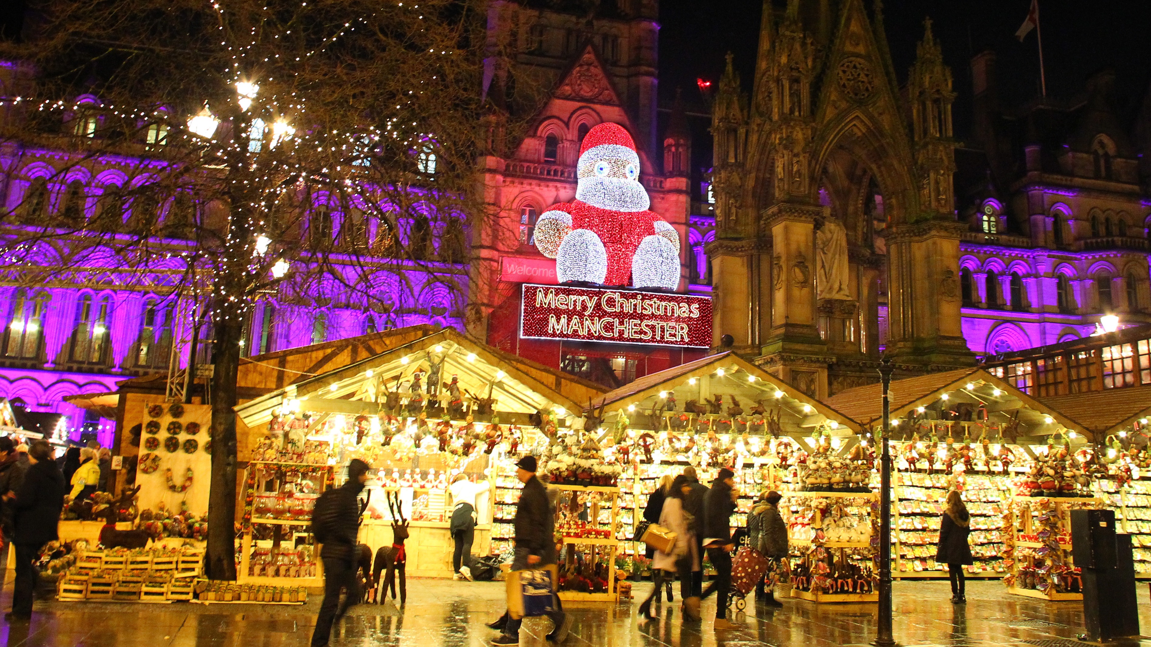 Tree-mendous: Manchester has the most 'Instagrammable' Christmas Market in  the UK | ITV News Granada
