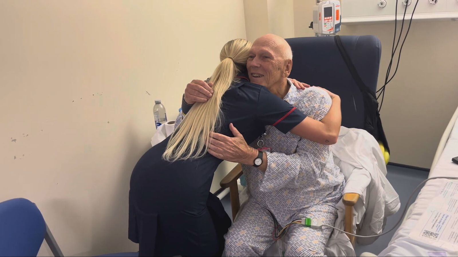 Man found unresponsive in Chatham reunited with off-duty nurse who ...