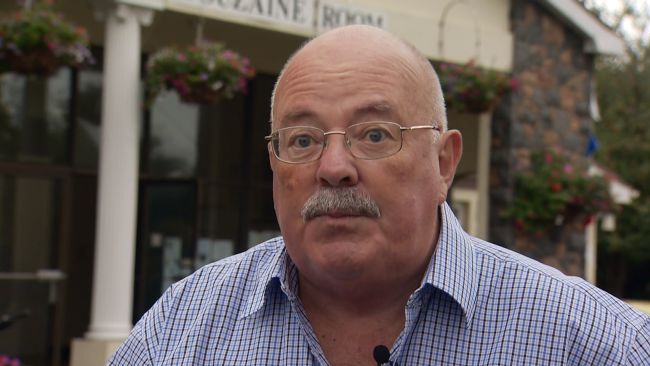 Rick Lowe who stood for election in Guernsey has died. 