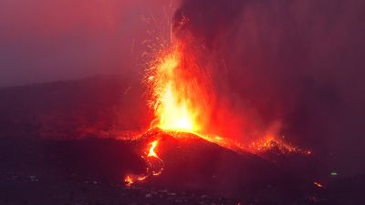 La Palma volcano explosion