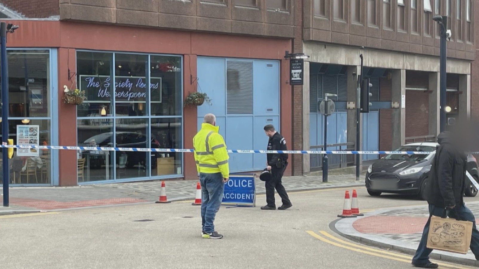 Man Charged With Attempted Murder After Two People Hit By Car In Maidstone Itv News Meridian