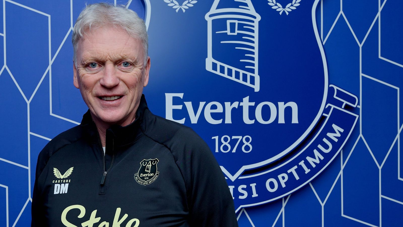 'I want to try and show that I can go again': David Moyes unveiled as