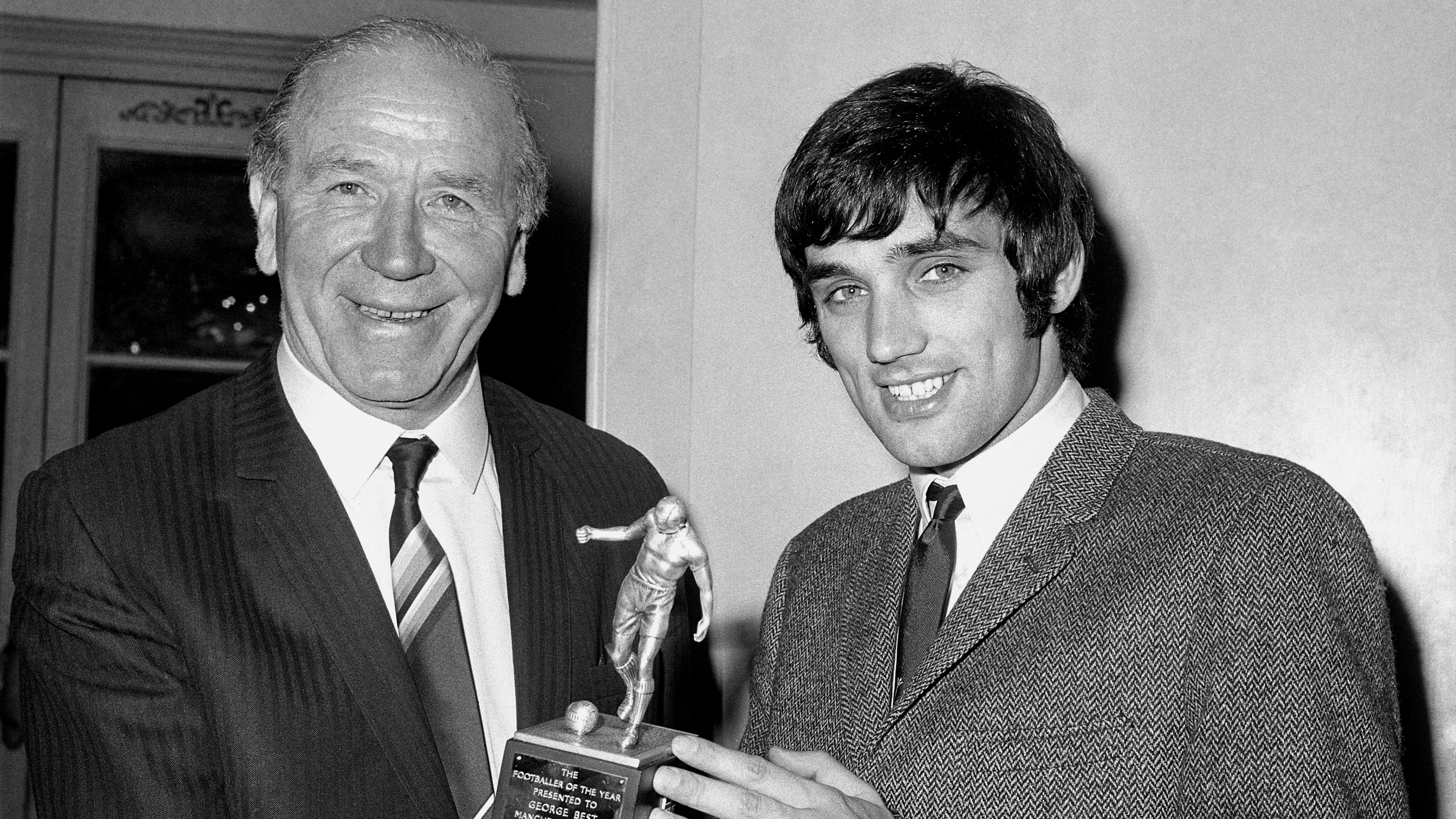 AS_SP088 : George Best - Iconic Images