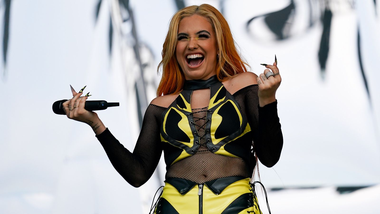 Mabel Live Performance Singer Mabel cancels third performance after positive Covid cases ...