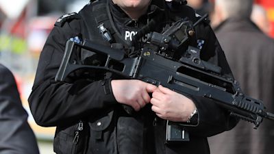 Sholing Area Gun shots reported after incident on edge of Southampton city centre ...