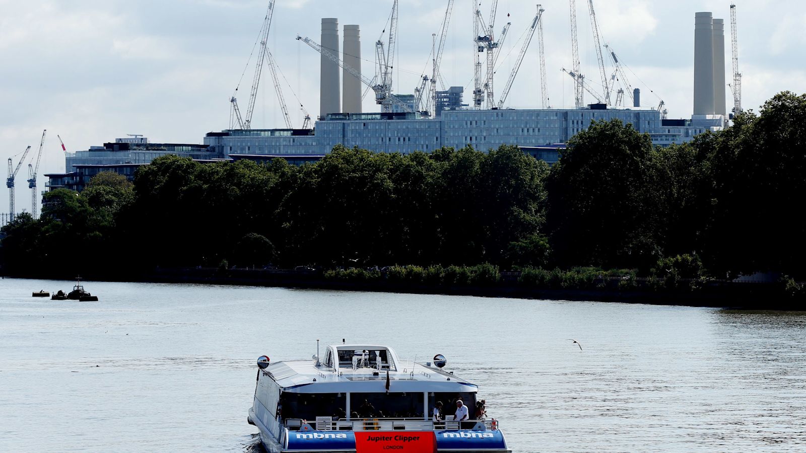Uber Boat Passengers Evacuated Near Battersea Power Station Pier As uber-boat-passengers-evacuated-near-battersea-power-station-pier-as
