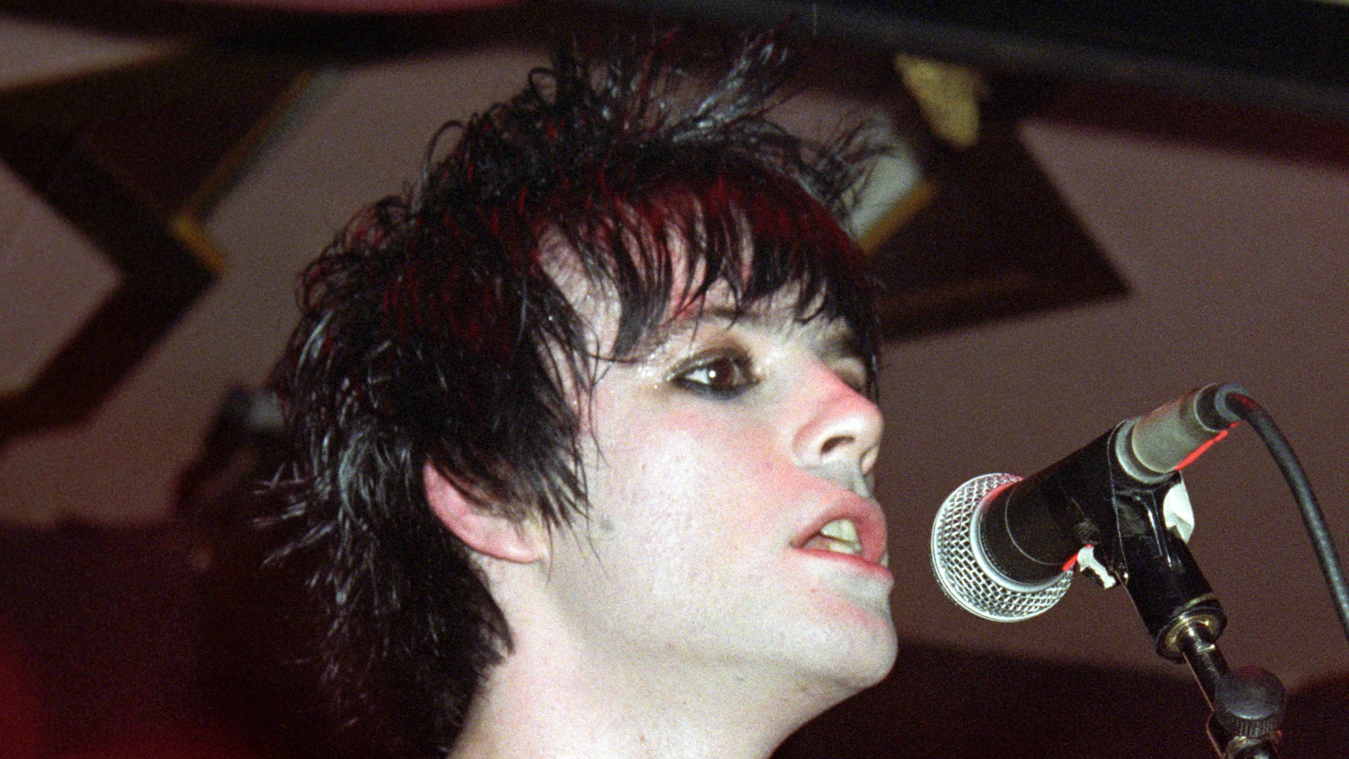 20 Years On: Sister Tells Of Pain Over Richey Edwards' Disappearance 